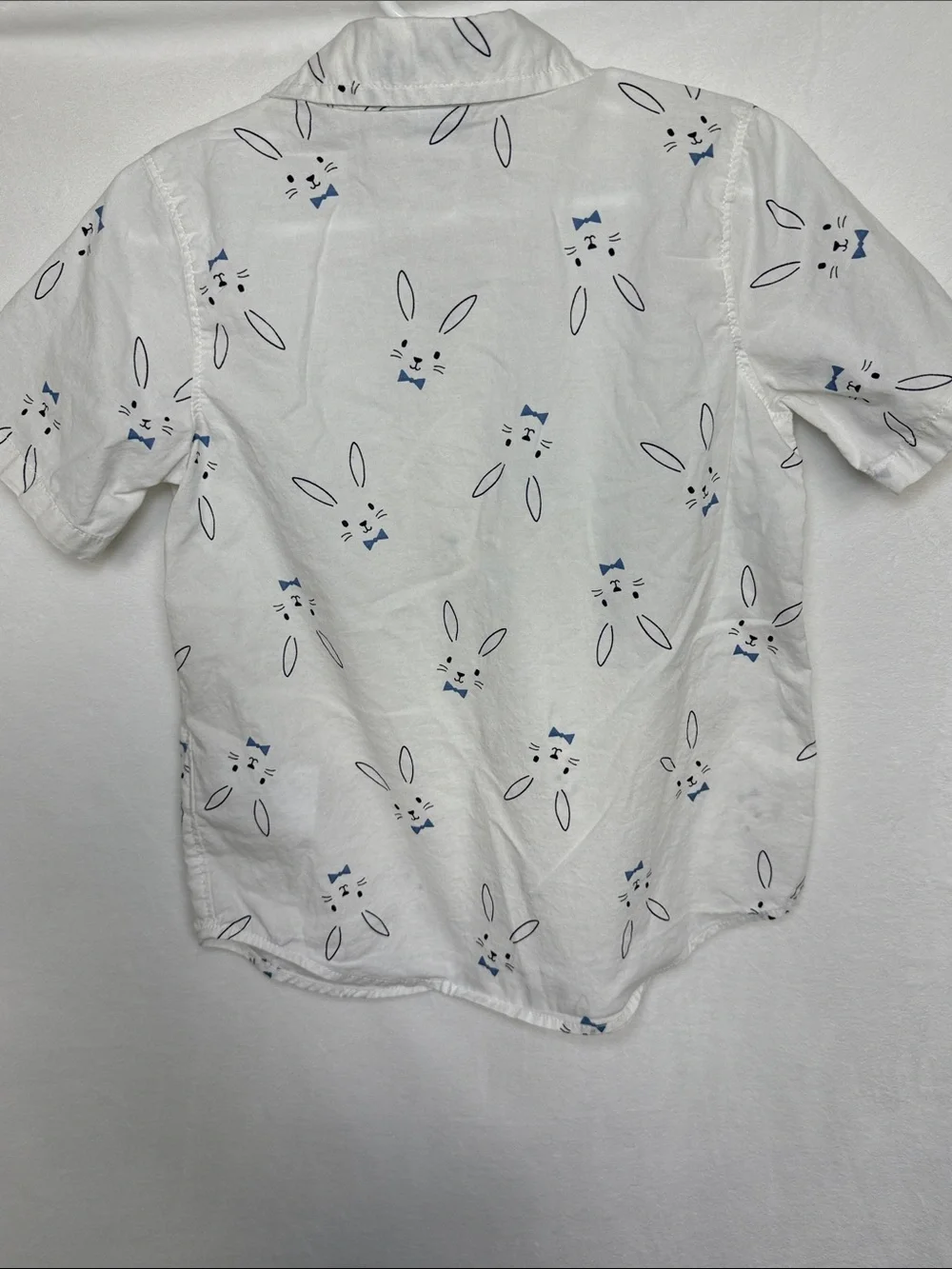 Old Navy White Short-Sleeve Bunny Print Button-Down Shirt